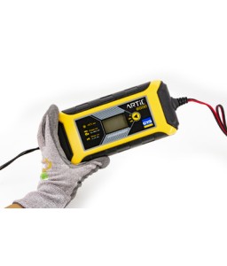 GYS 029590 CARICABATTERIE ARTIC 8000